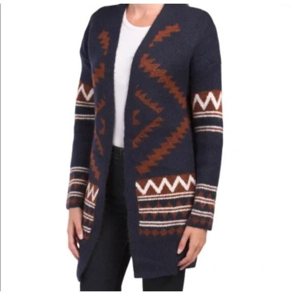 Tahari cozy western cardigan size small - Picture 4 of 4